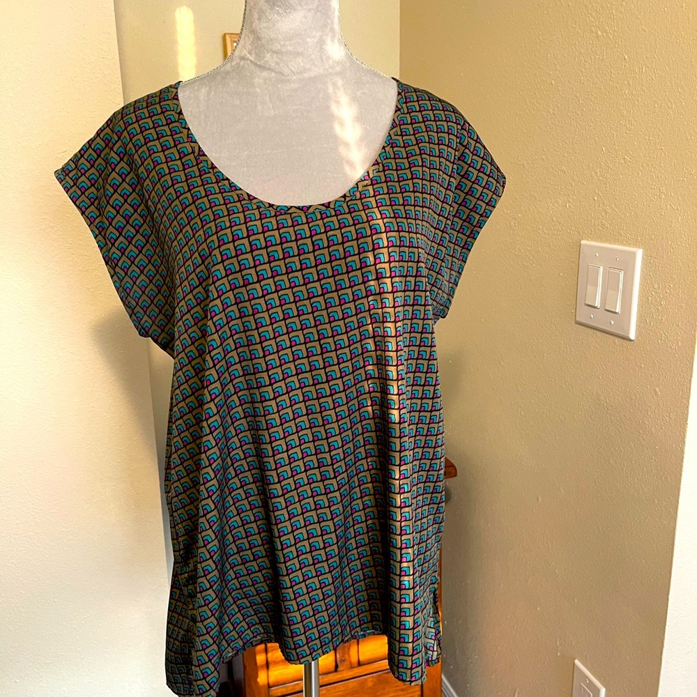 14th & Union short sleeve top Large
